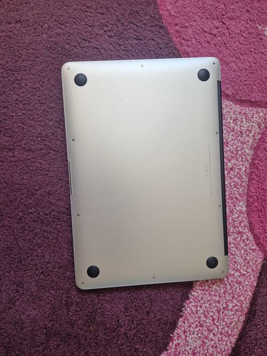 MacBook Air 13-inch - 2017 -