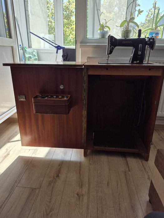 Aplici și mașina de cusut