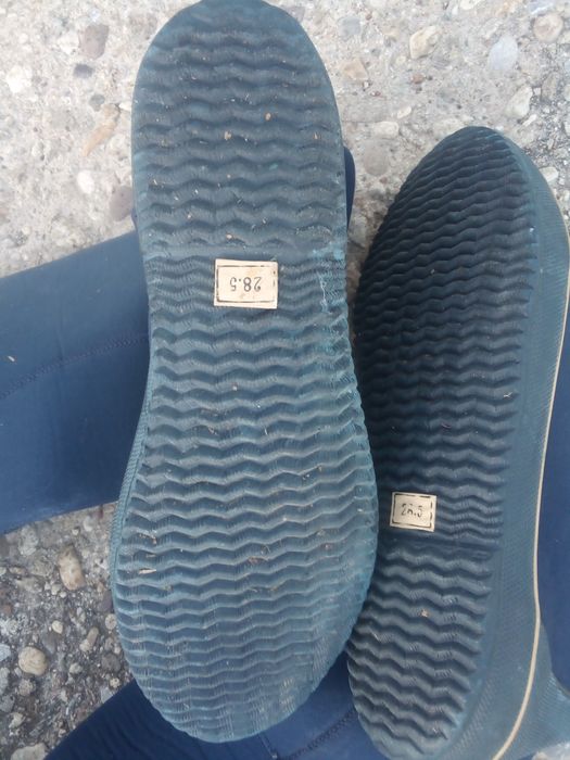 Costum uscat scafandru și vesta salvare