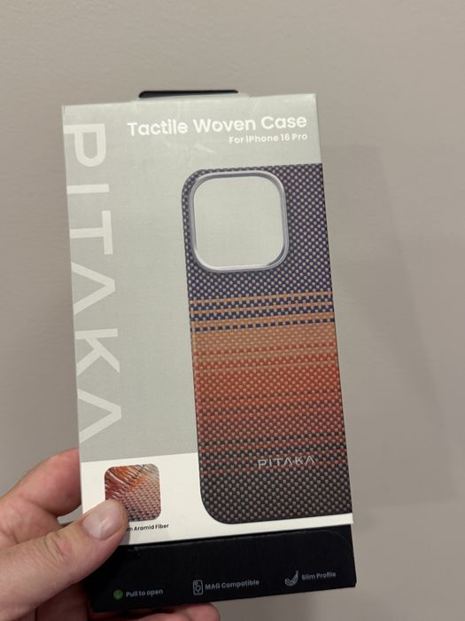 Продам чехол Pitaka iphone 16 pro