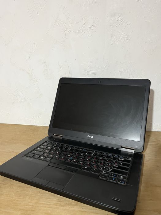 Срочно ноутбук dell i5