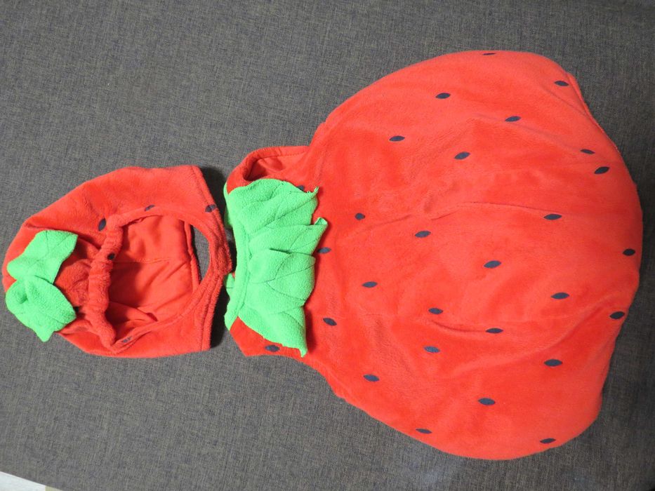 Костюм Клубничка из Великобритании