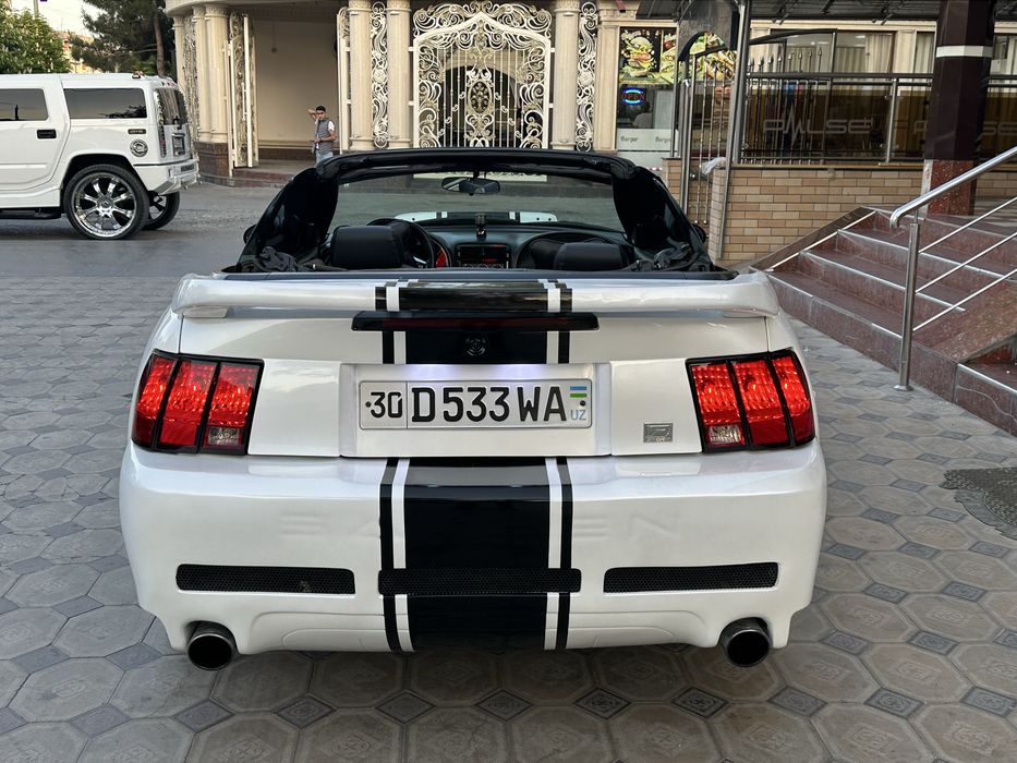 Ford Mustang kabriolet