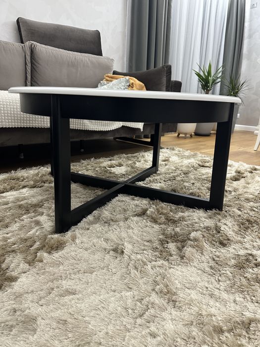 Masa/masuta lemn masiv pentru cafea