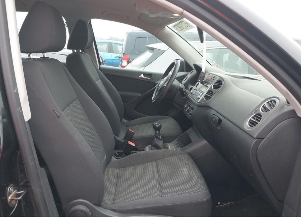 На ЧАСТИ Vw Tiguan 2010г 4-motion ръчка