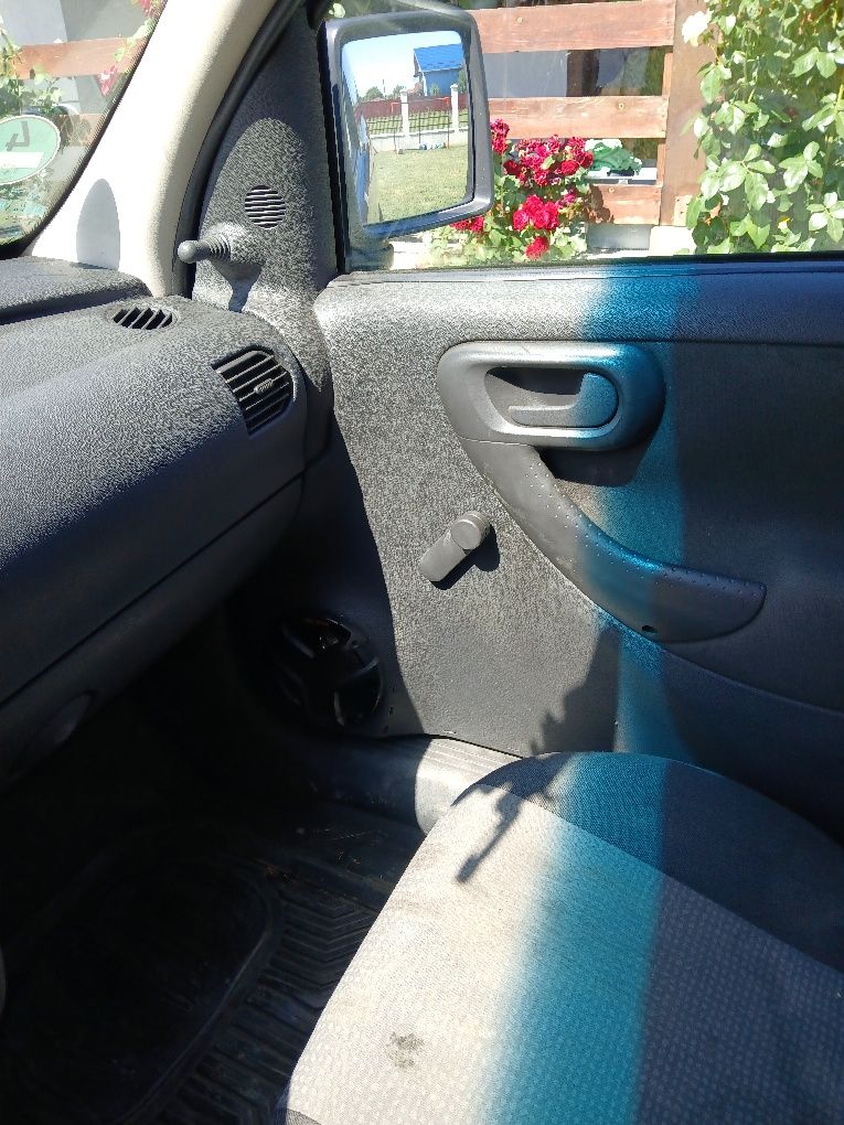 Opel conbo 2008 1.3 cdti