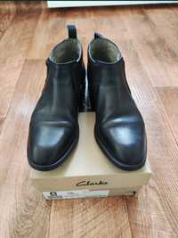 Кожаные полуботинки Clarks. Размер 41. Состояние 9/10. Носил мало