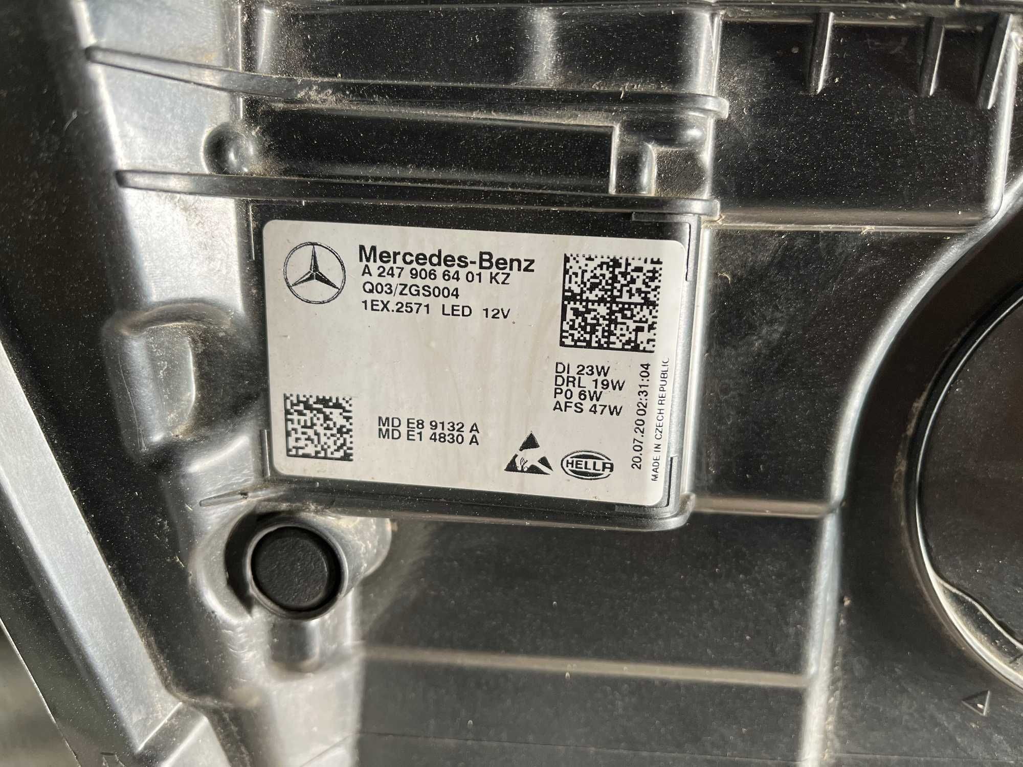 Far dreapta full led Mercedes GLA H247 W247 dupa 2019 A2479066401KZ