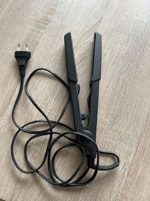 Преса за изправяне на коса Crown