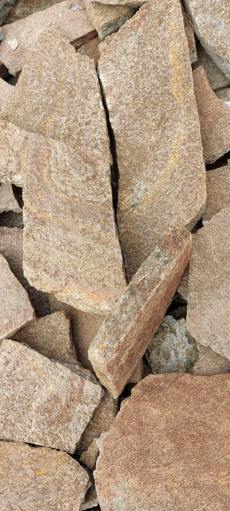 Depozit Travertin,Marmura,Granit,Ardezie,Piatra Cubica