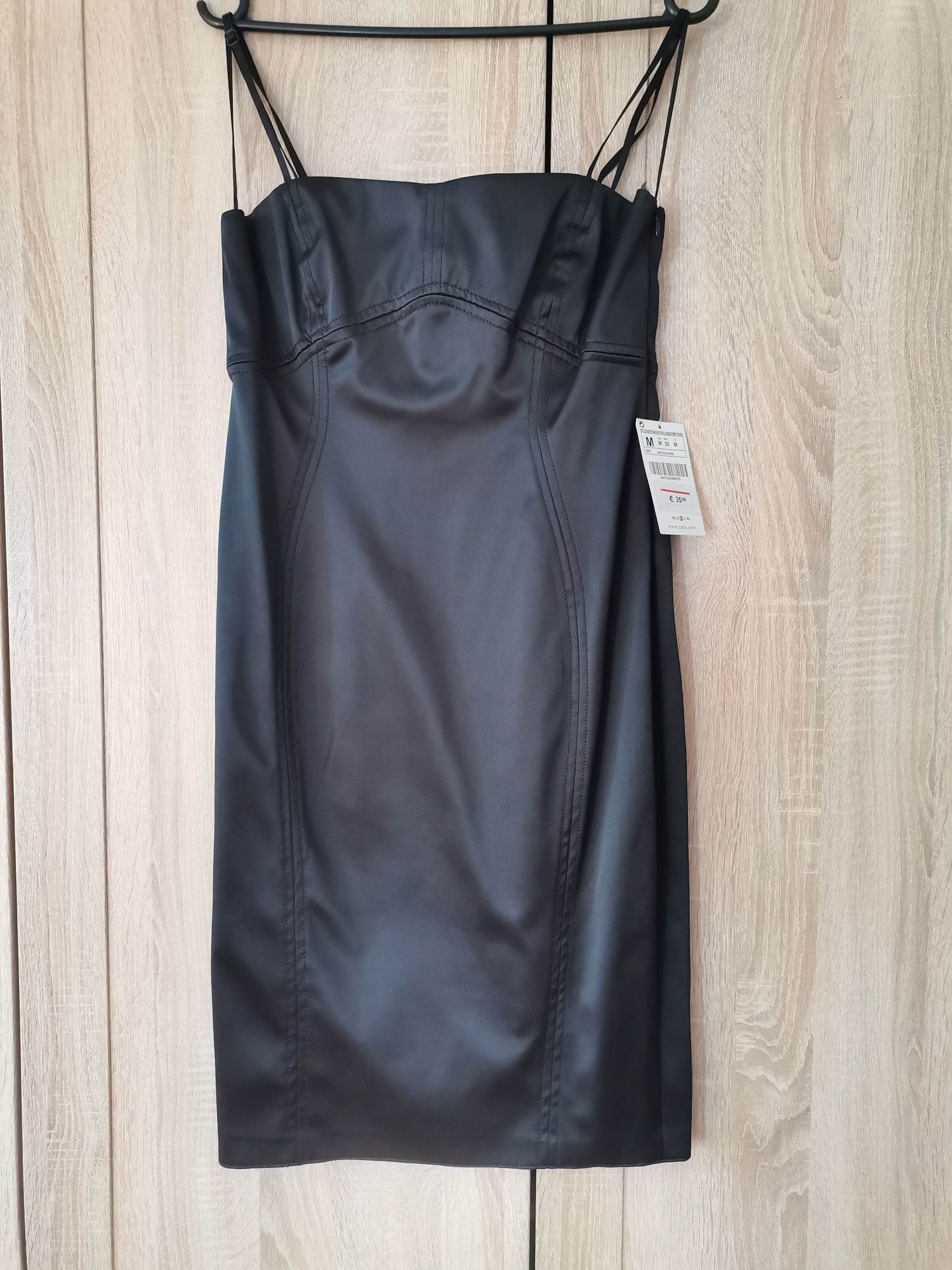 Rochie neagra pt evenimente