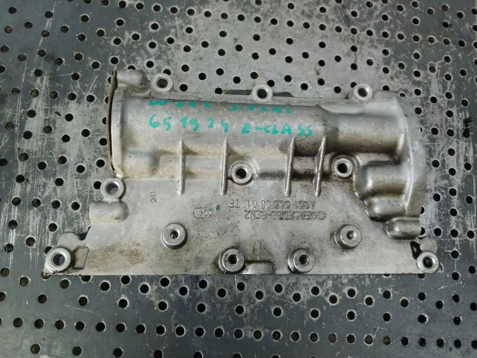 capac chiulasa lateral 2.2 cdi 651924 mercedes  e-class w212  a6510150601