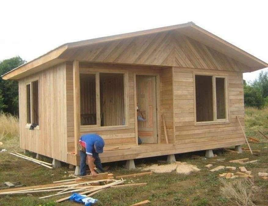 Construcții case și cabane ieftine din lemn