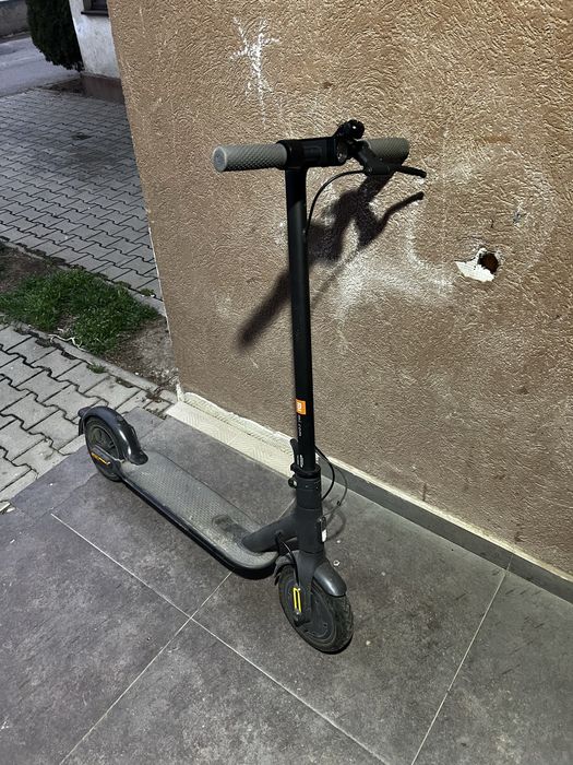 Trotineta electrică Xiaomi Mi 1S – 25 km/h, 30 km autonomie, pliabilă