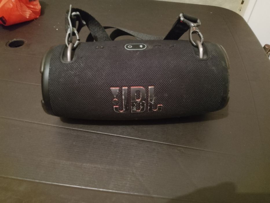 Boxă jbl xtrem 3 originală merge și funcționează 10.10