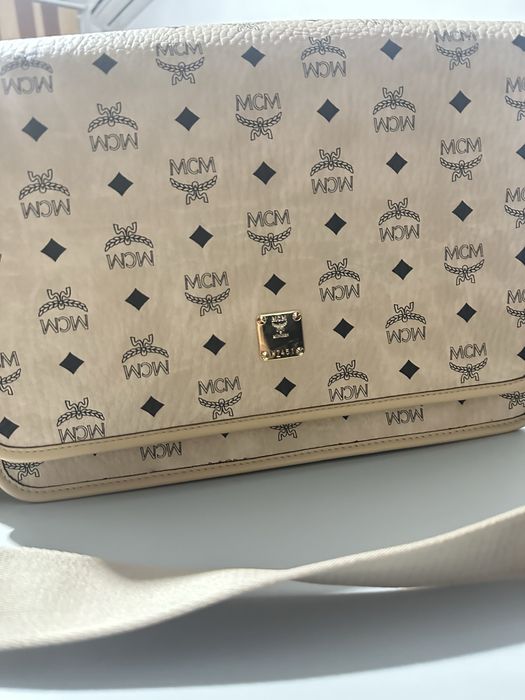 Geantă MCM autentică, cu etichete