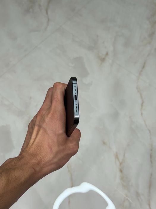 iPhone 15 Pro Max 256/87% Black Titanium karobka dokument