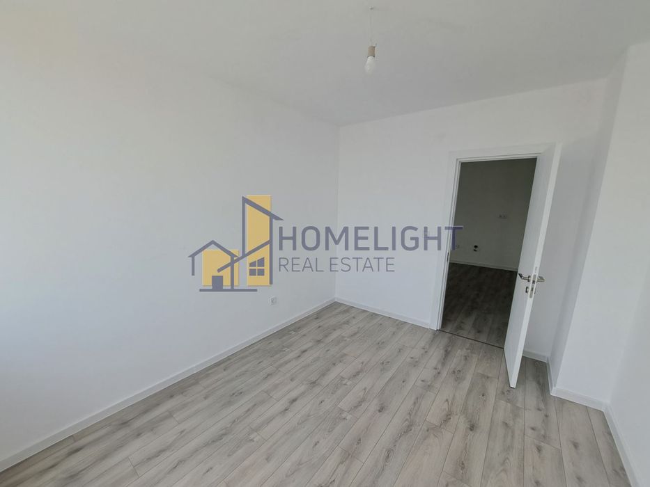 Продава се Тристаен апартамент в София, Център - 88 кв.м за 2527 €/кв.м - Снимка #5