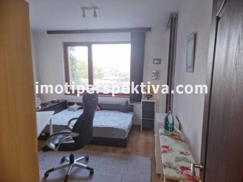 Продава се Тристаен апартамент в Пловдив, Христо Смирненски - 97 кв.м за 1526 €/кв.м - Снимка #12