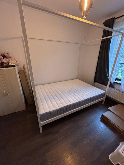 Pat Vitarna + Saltea Valevåg IKEA – aproape noi, utilizate foarte rar