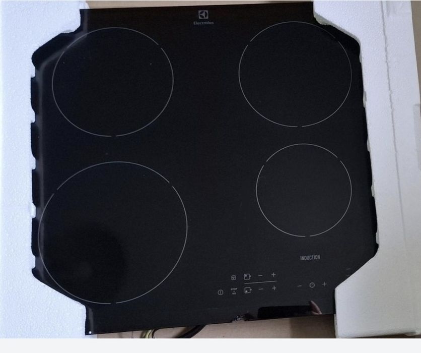 Plita Electrolux inductie defecta, pt piese