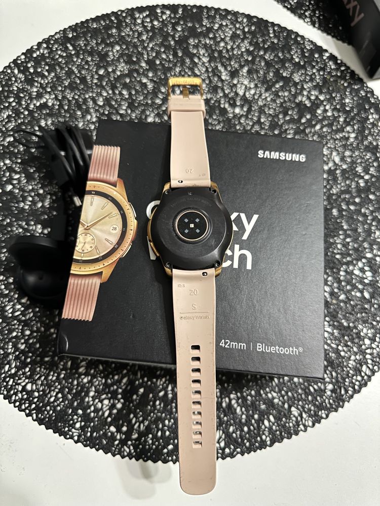 Galaxy watch rosé - gold 42mm