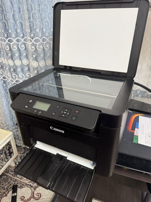 Canon mf 112 3v1 printer scaner kserokopiya holati ideal kam ishlataga