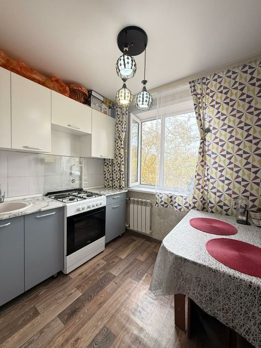 Продаётся 1комн квартира пр. Металлургов