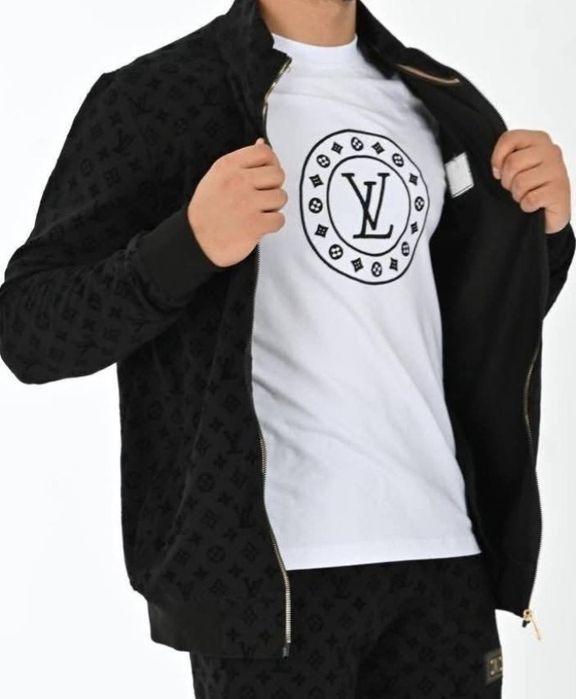 Treninguri 3 piese,super calitate,logo insertii catifea,diverse mărimi