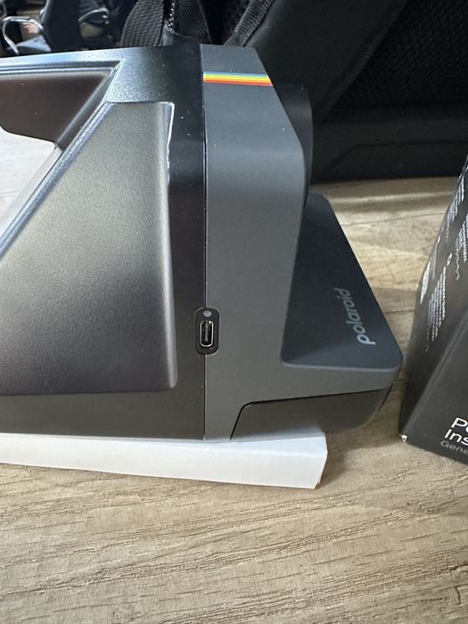 Polaroid Now instant camera Generation 2