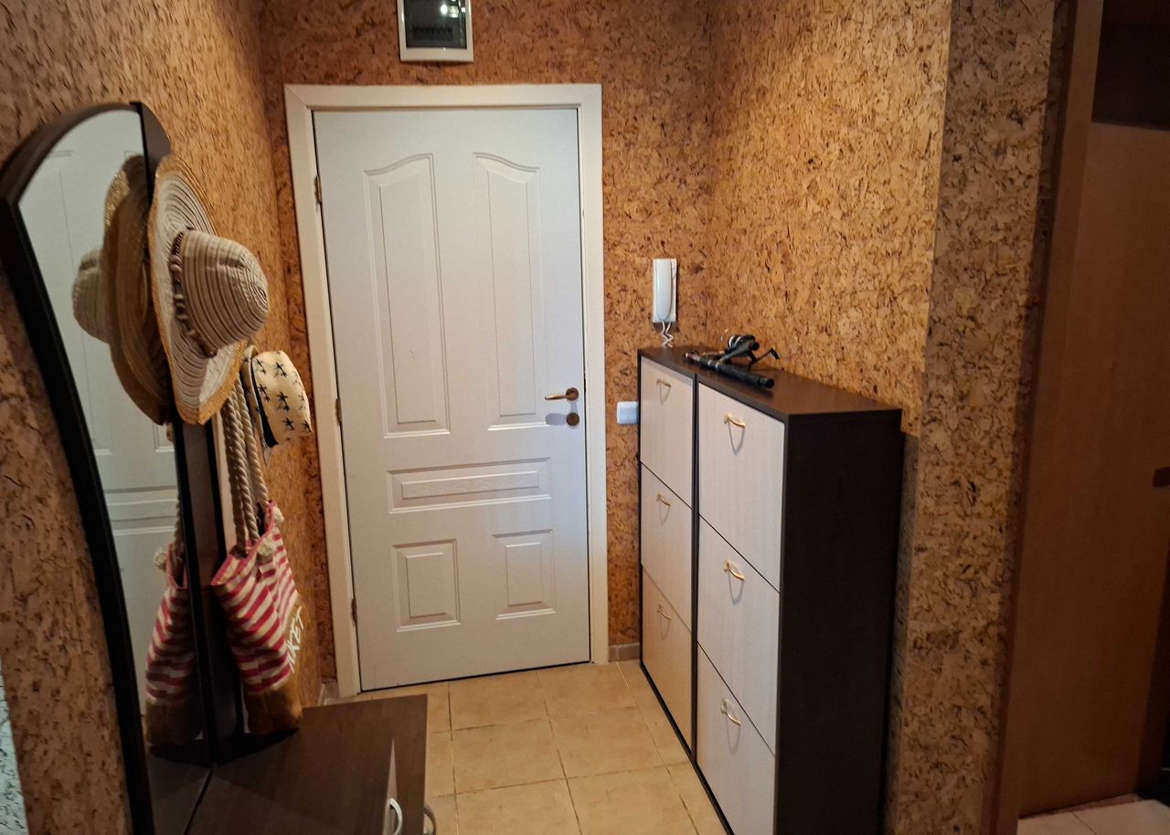 Продава се Едностаен апартамент в к.к. Елените - 70 кв.м за 1210 €/кв.м - Снимка #5