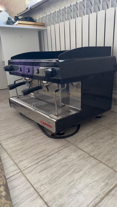 Продам Кофемашинка.