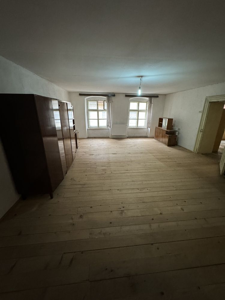 Vand apartament 3 camere centru istoric PRET REDUS!