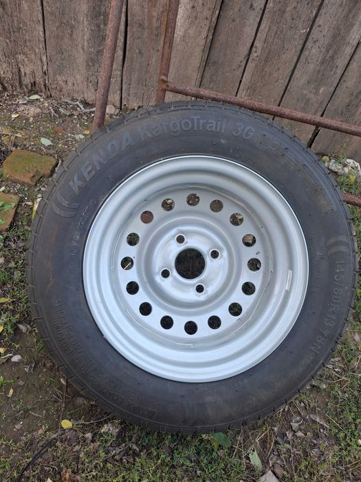 Vând roată rezervă remorcuță 750
