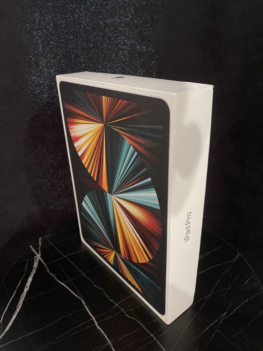 Apple iPad pro 12.9 inch 5th Wfi+Celular