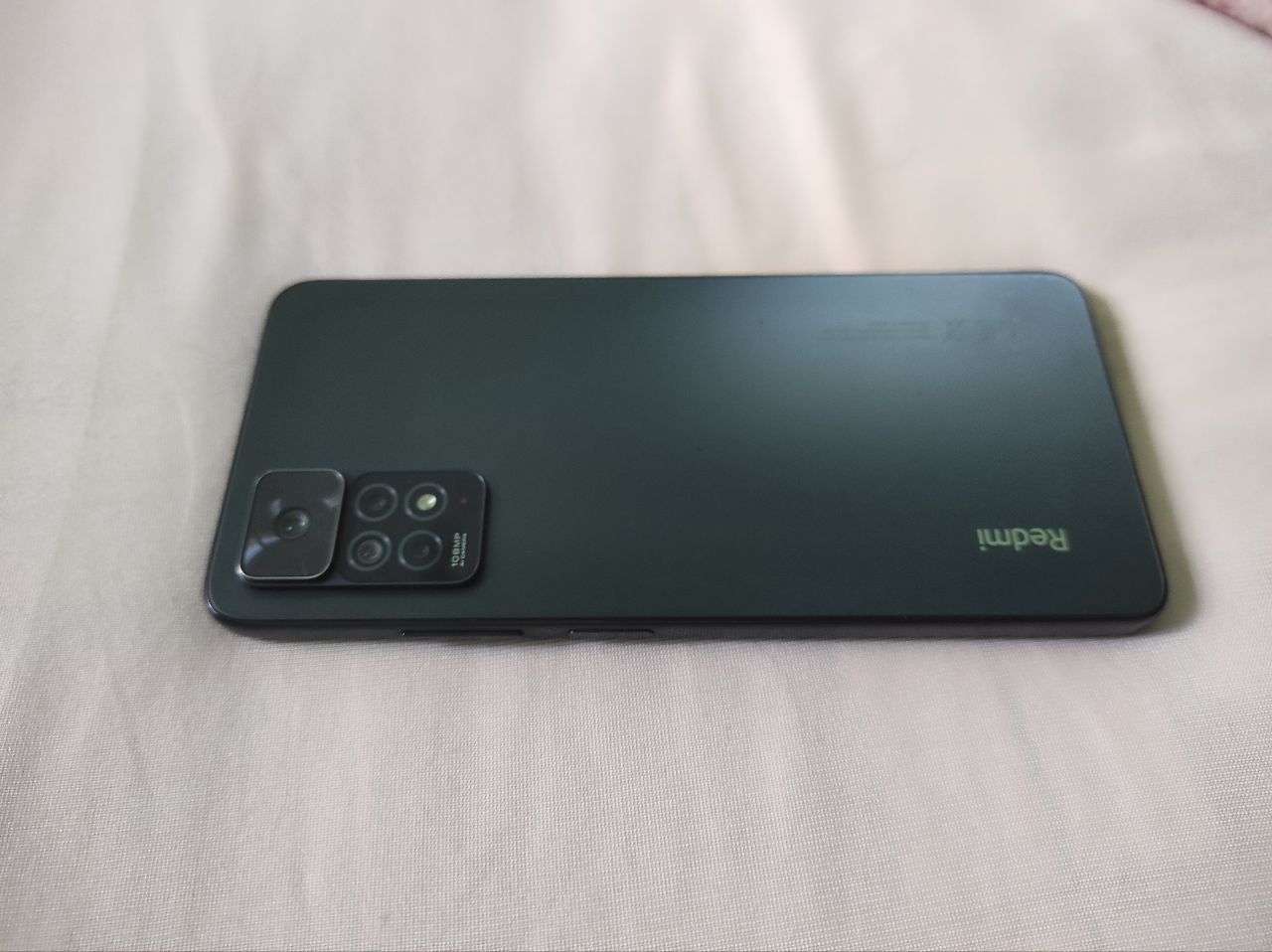 Redmi not 11 pro 6+6/128 xotira