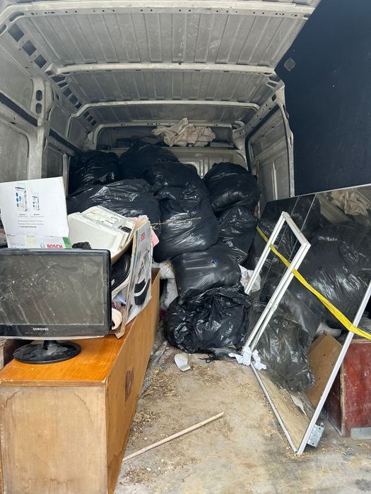 Car moloz si execut debarasari