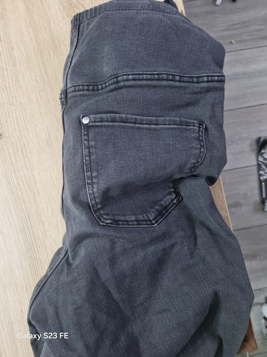 Blugi gravida marimea M