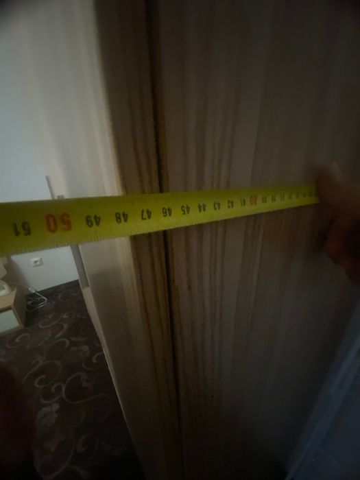 Спални с гардероб и нощни шкафчета