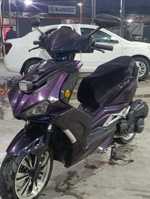 Italia r2    150 kub. Benzinli ideal