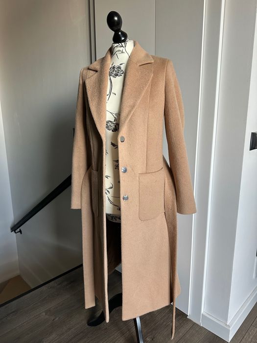 Palton Hugo Boss / lână și alpaca / Pret initial 895€ = 4475 lei / NOU