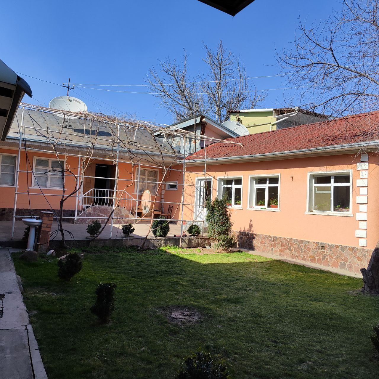 Срочно Чирчик,Продаётся участок