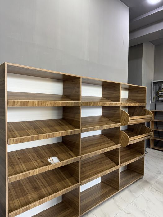 Buyurtma asosida | Do’kon uchun Mebel Vitrina, Stelaj va Polkalar