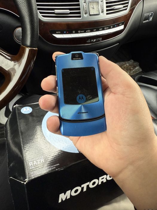 Motorola razr v3i