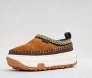 Sneakers platforma