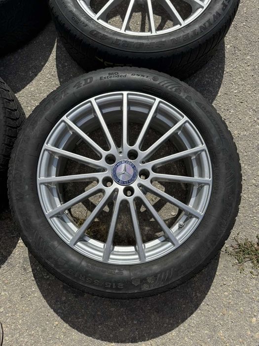Джанти Mercedes-Benz R18