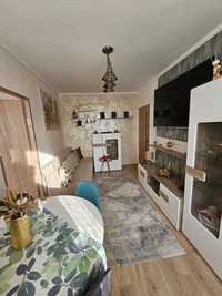 Vand apartament cu 3 camere Tip X