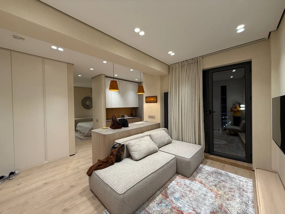 Сдаётся 2 ком-я квартира Ц-1 ЖК Инфинити.