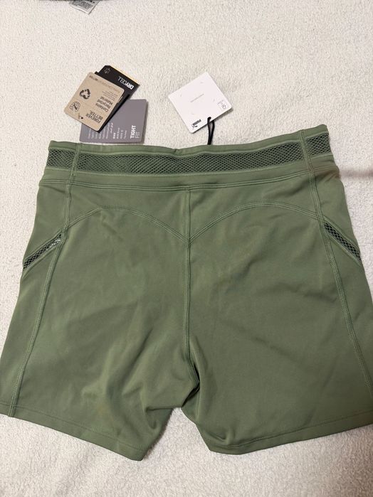 чисто нов спортен комплект Puma x Pamela Reif