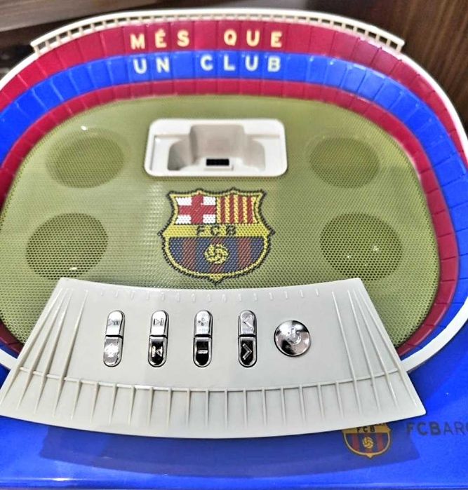 Mp3/Mp4 player/radio/ceas/dock iPhone-iPad FC Barcelona